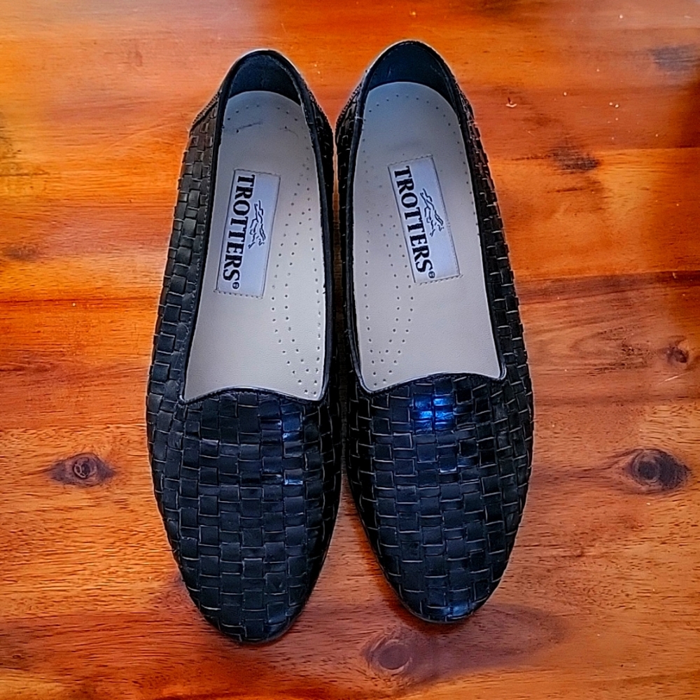 Leather Weaved Flats